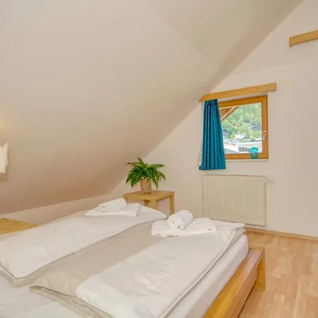 - By Alpen Daire Zell am See